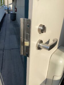 玄関解錠後
